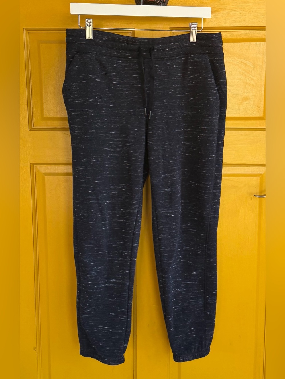 90 degree Men's Athleisure Black Space-Dye Jogger Pants with pockets